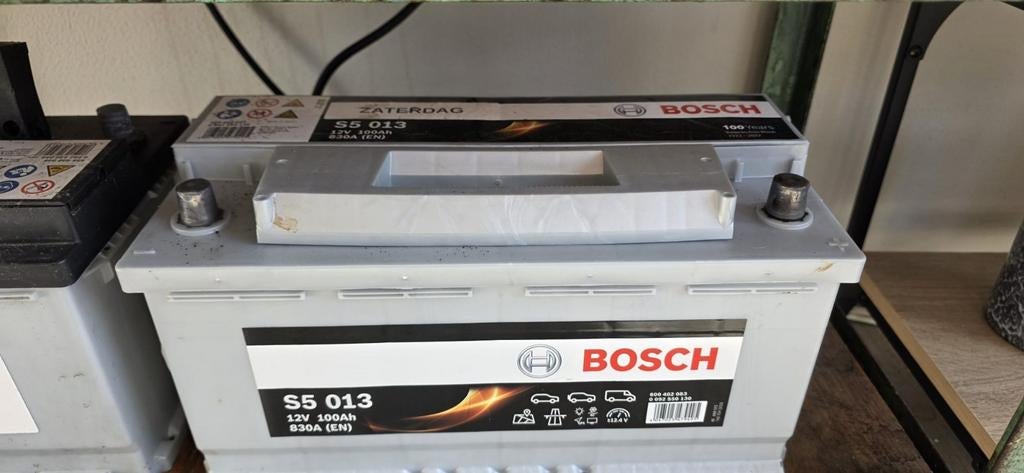 Nieuw -> Bosch accu S5013 12V 100Ah 830A, Ophalen, Nieuw