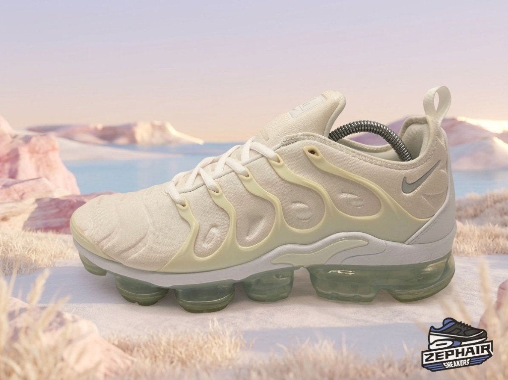 Nike Air Vapor Max TN 'Triple White' EU45 2022, Colosseum 1, 1213 NL Hilversum, Nederland, Verzenden, Wit, Nike