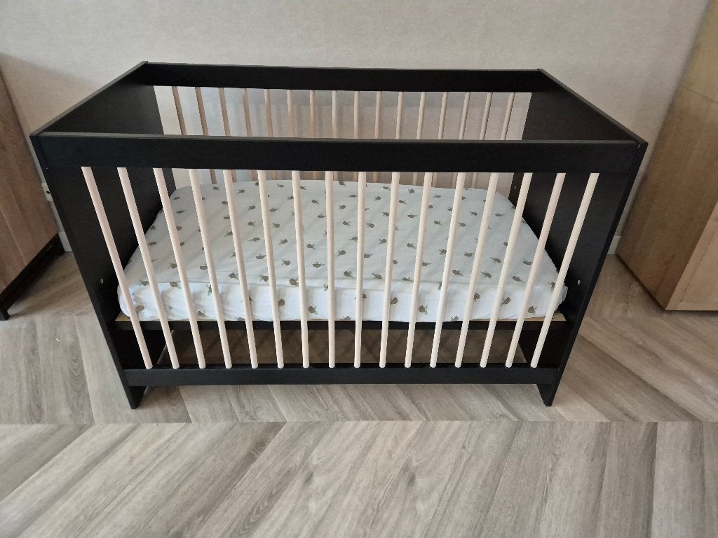 Ledikant inclusief matrasje, Ophalen, Gebruikt, Lattenbodem, Minder dan 140 cm