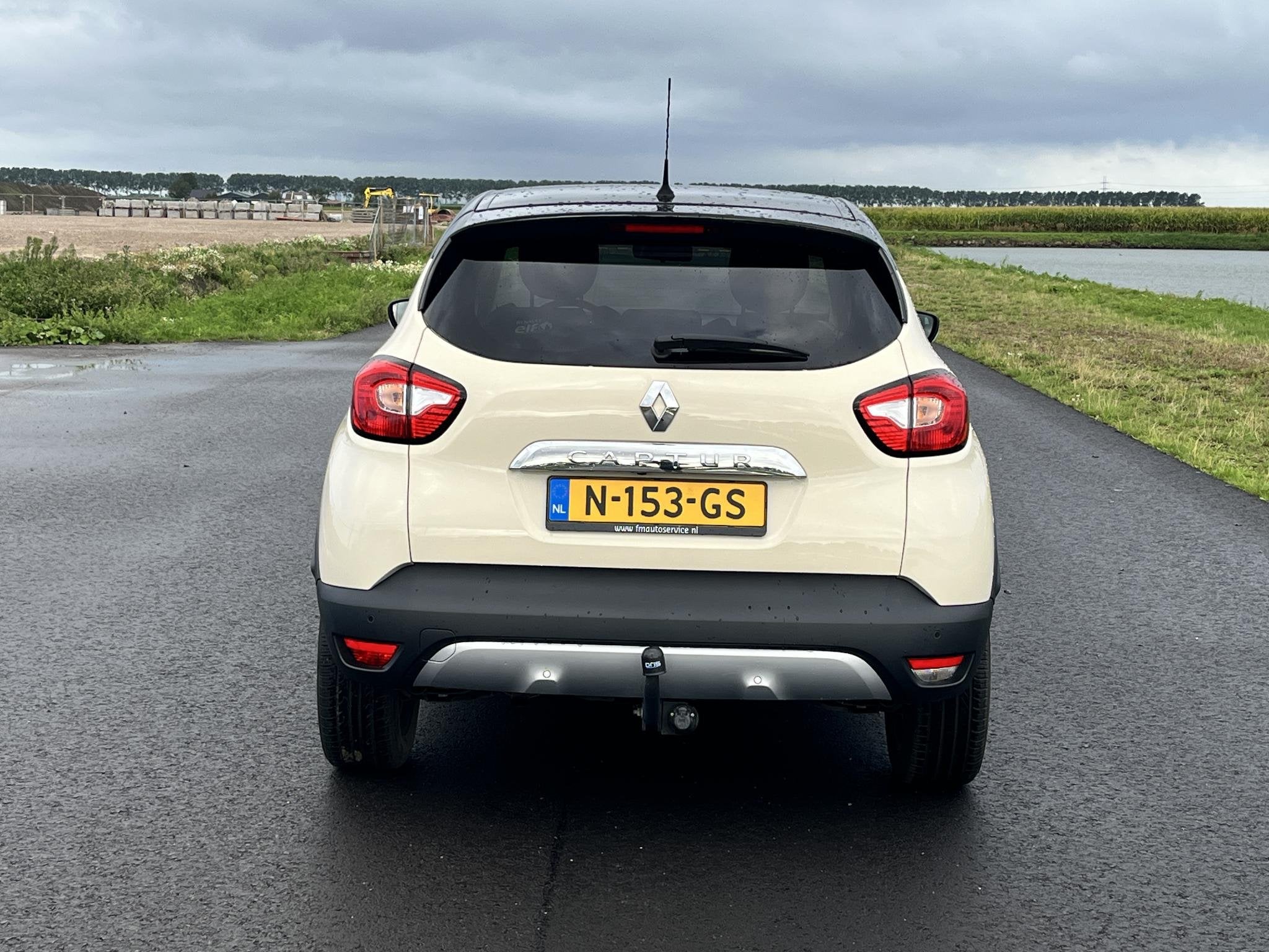 Foto 4 van Renault Captur 1.2 TCe Xmod Clima, cruise, stoelverwarming,