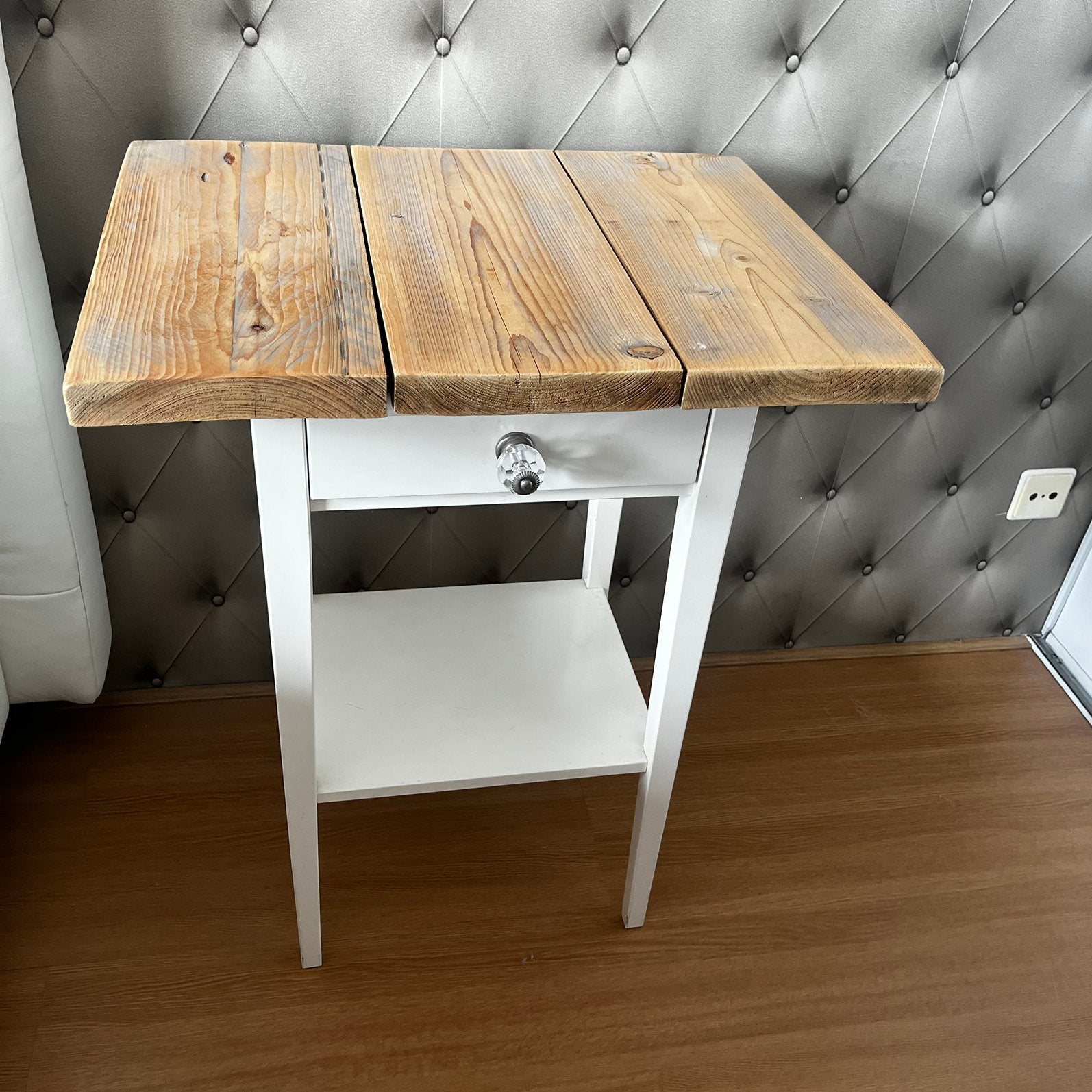 Twee nachtkastjes Ikea, Huis en Inrichting, Ophalen, Zo goed als nieuw