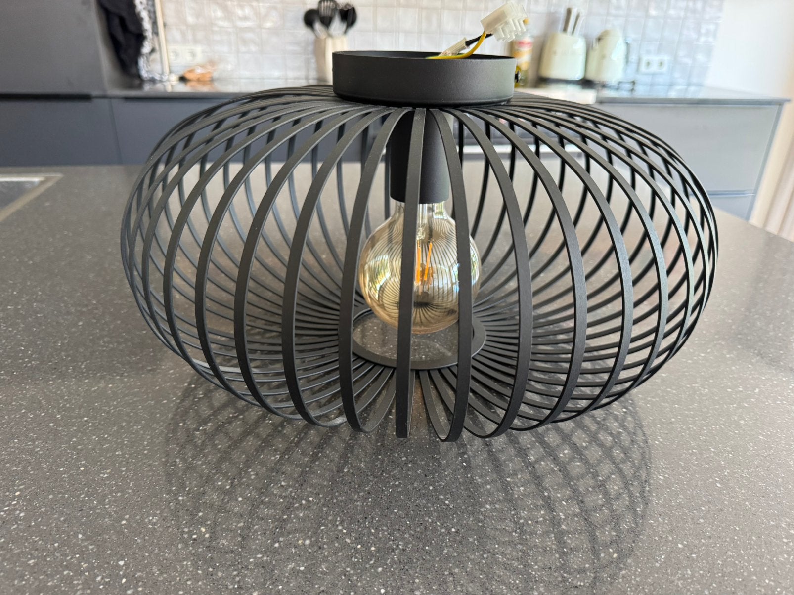 Zwarte plafondlamp draadkap 40cm, Ophalen, Zo goed als nieuw