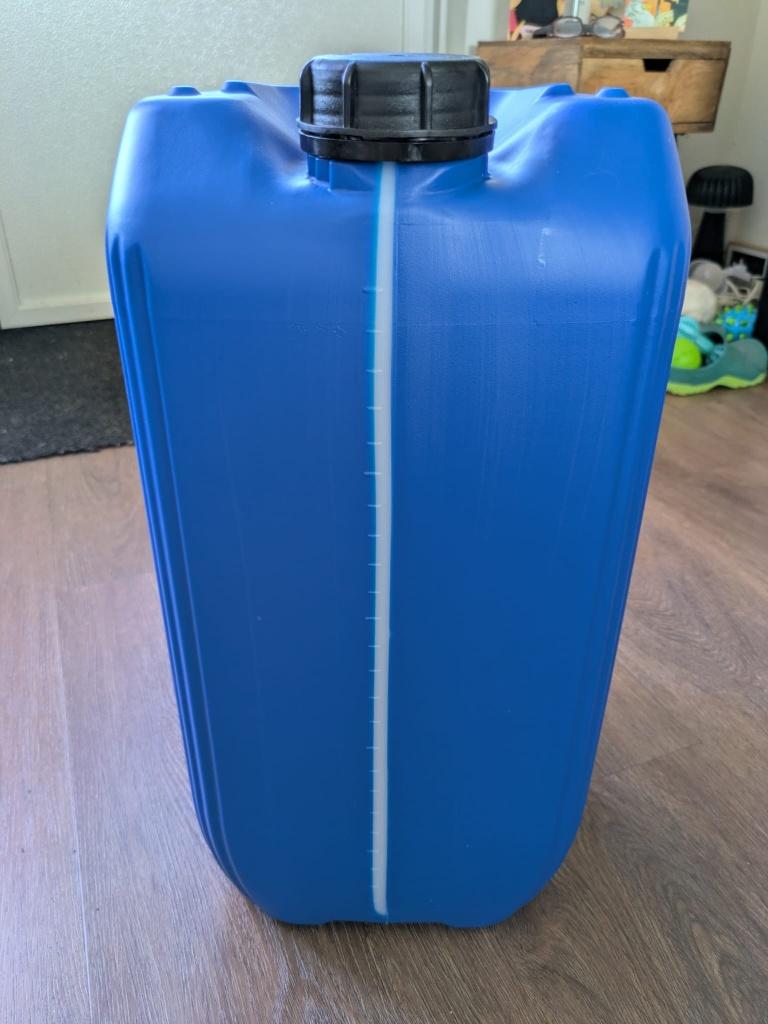 jerrycan 25 liter NIEUW, Tuin en Terras, Regentonnen, Minder dan 75 liter, Ophalen, Nieuw, Kunststof