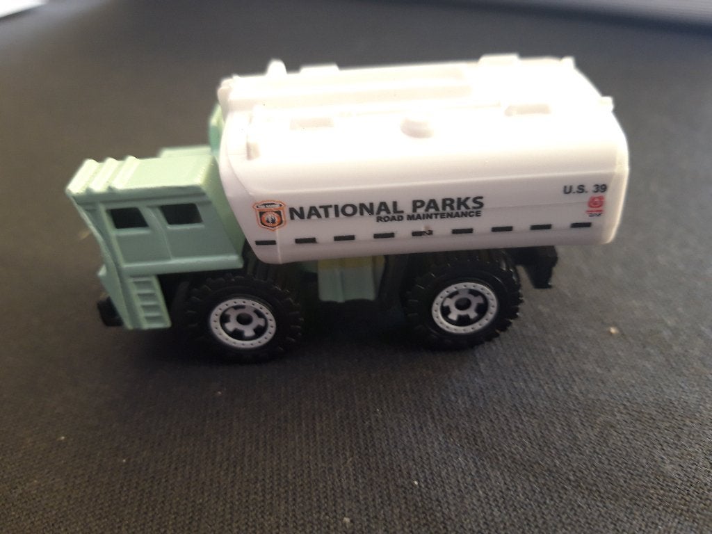Matchbox water tankwagen - Nieuwstaat, Ophalen of Verzenden, Zo goed als nieuw, Bus of Vrachtwagen