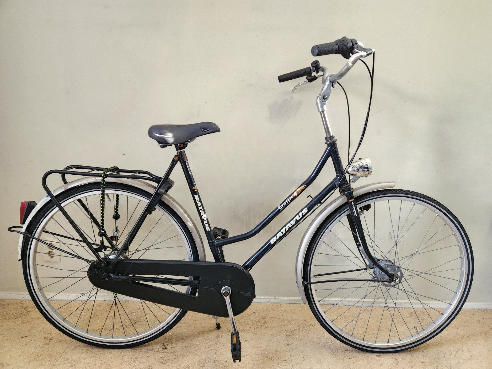 Batavus Traffic Damesfiets 3v frame cm 28inch, (Extra) lage instap, Batavus, Ophalen of Verzenden, Trommelrem