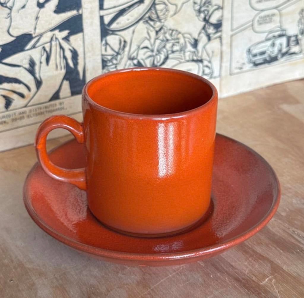 Vintage oranje kop en schotel, Ophalen of Verzenden