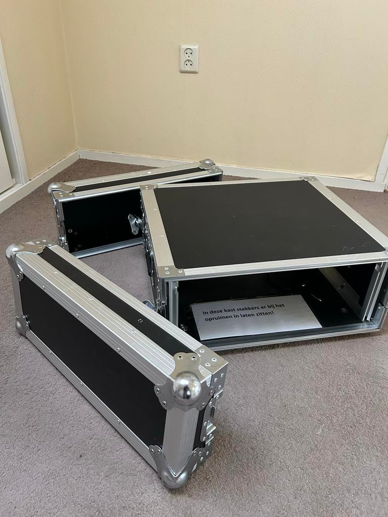 Pro DJ user 19" flightcase/cd speler, Ophalen of Verzenden, Zo goed als nieuw, Overige instrumenten, Flightcase