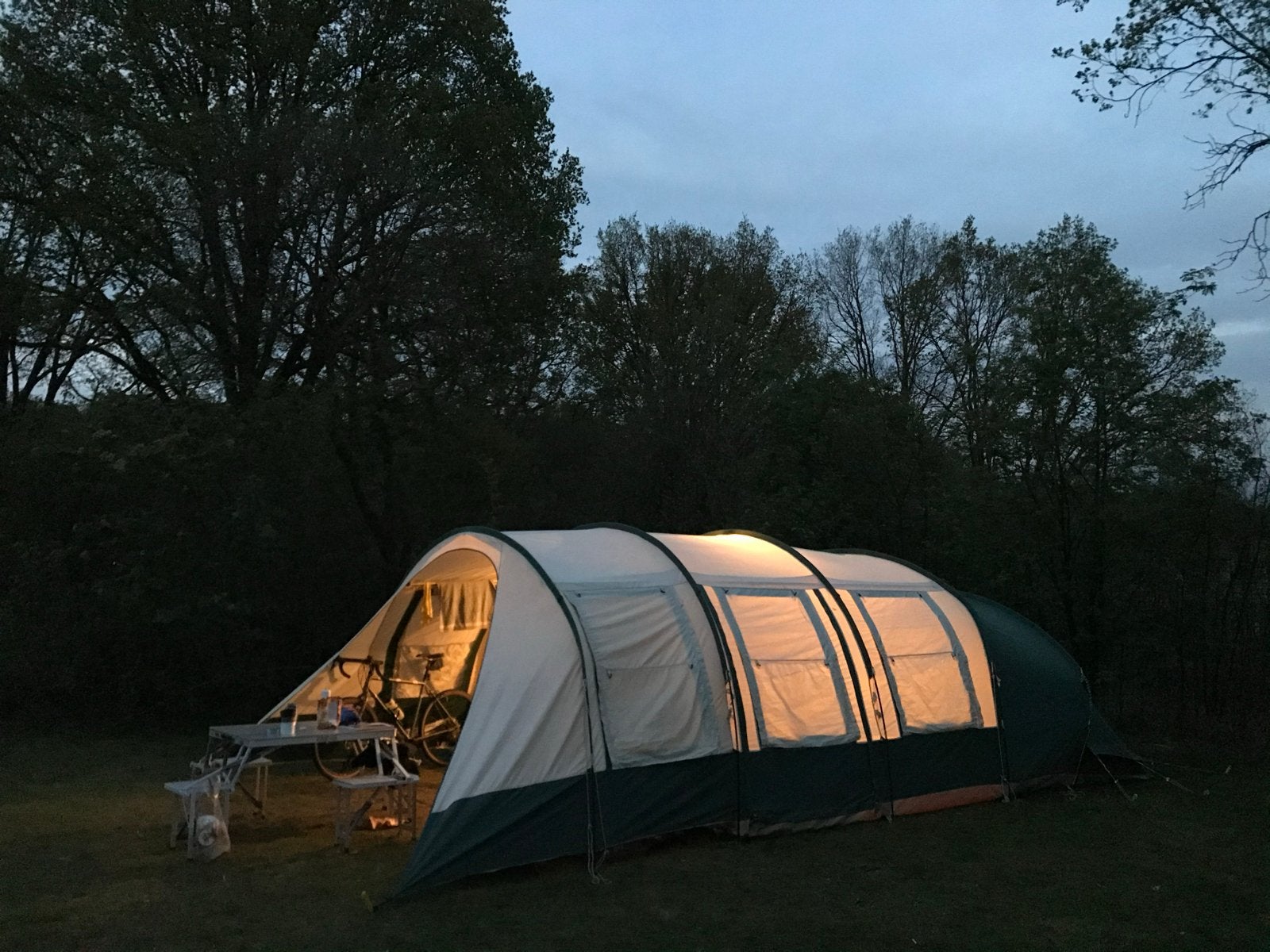 Ruime Obelink katoenen tunneltent - Ideaal voor gezinnen, Caravans en Kamperen, Tenten, Ophalen, Gebruikt, Tot en met 6