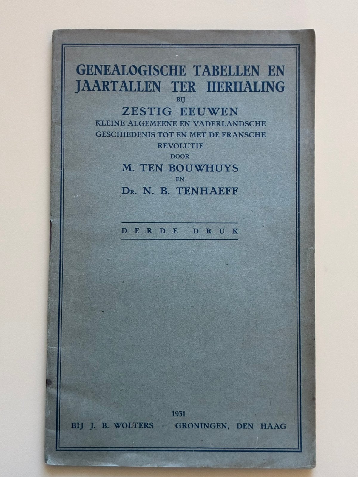 Uit 1931. Genealogische tabellen en jaartallen, Antiek en Kunst, Ophalen of Verzenden