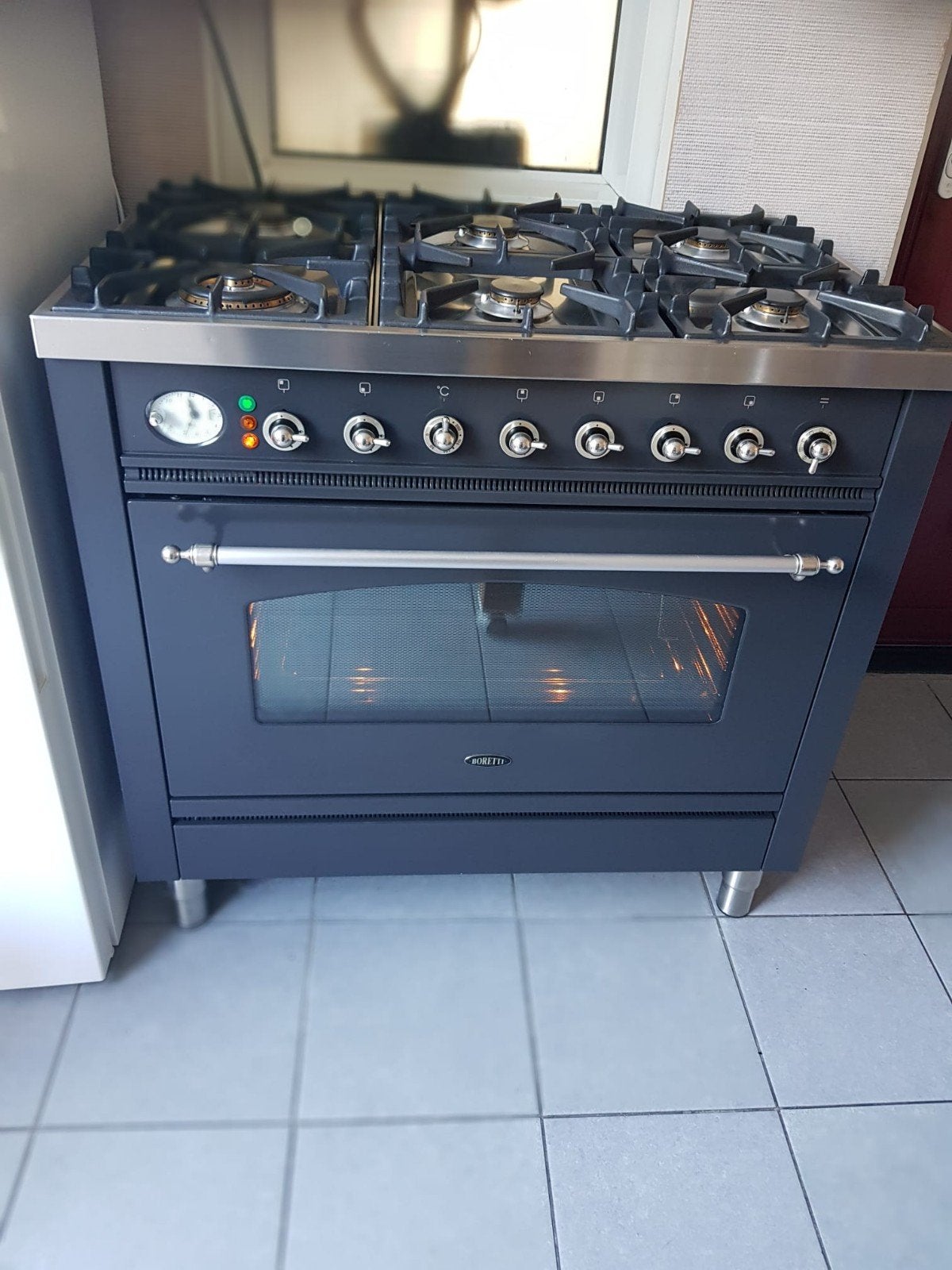 Boretti gasfornuis 6 pits, Witgoed en Apparatuur, Fornuizen, 60 cm of meer, Ophalen of Verzenden, Zo goed als nieuw, Gas