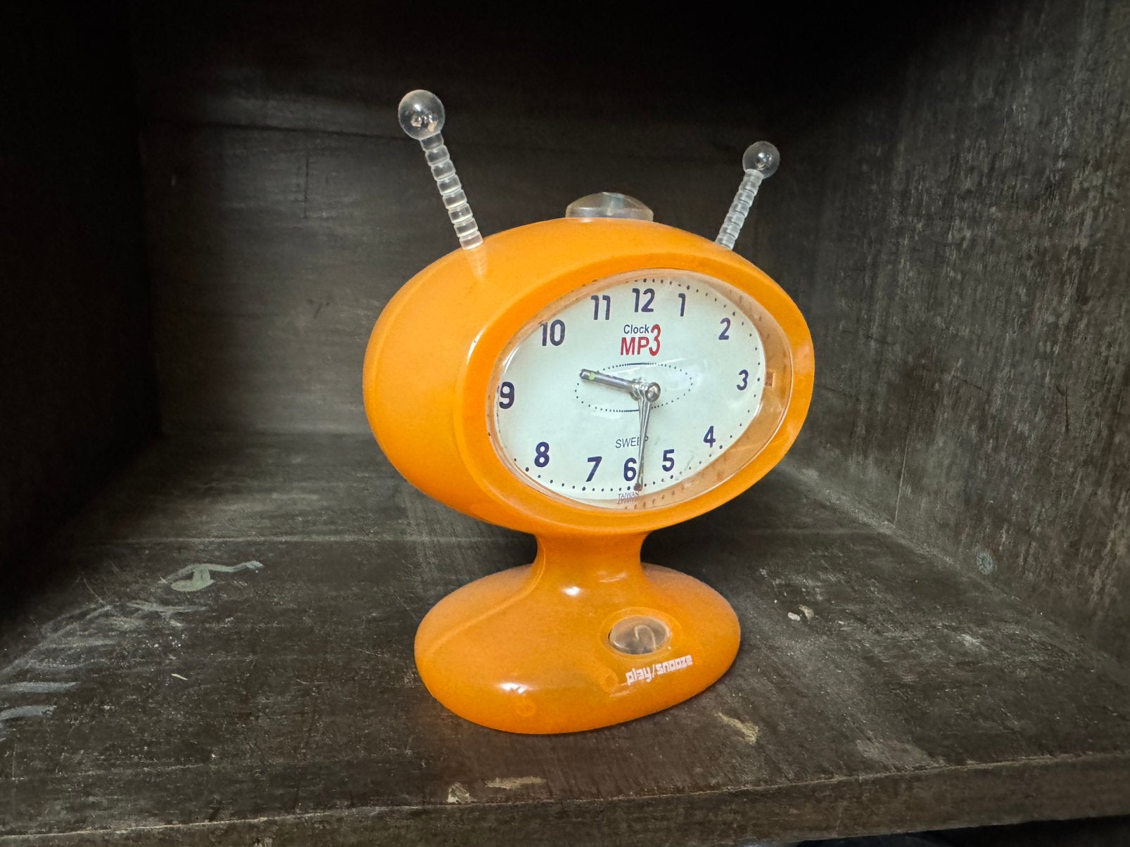 Space age wekker, Ophalen of Verzenden, Zo goed als nieuw, Wandklok