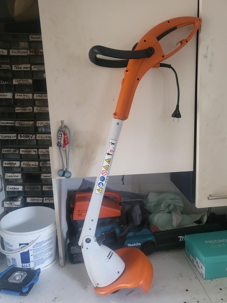 Stihl FSE 31 elektrische grastrimmer, Stihl, Gebruikt, Ophalen of Verzenden, 30 tot 50 cm