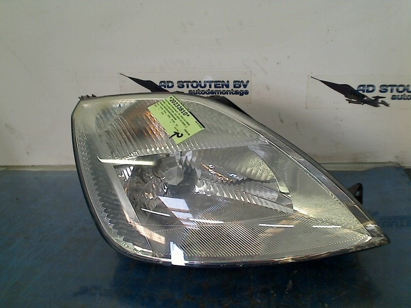 Koplamp Rechts Ford Fiesta 5 (JD/JH) 2005 E4259818, Auto-onderdelen, Gebruikt, Henry-Ford-Straße  1, Köln 50735, , Duitsland, Ford-Werke GmbH