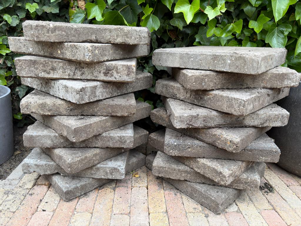 GRATIS Gebruikte 19 terrastegels - 30 x 30 cm, Tuin en Terras, Ophalen, Gebruikt, 10 m² of meer, Beton