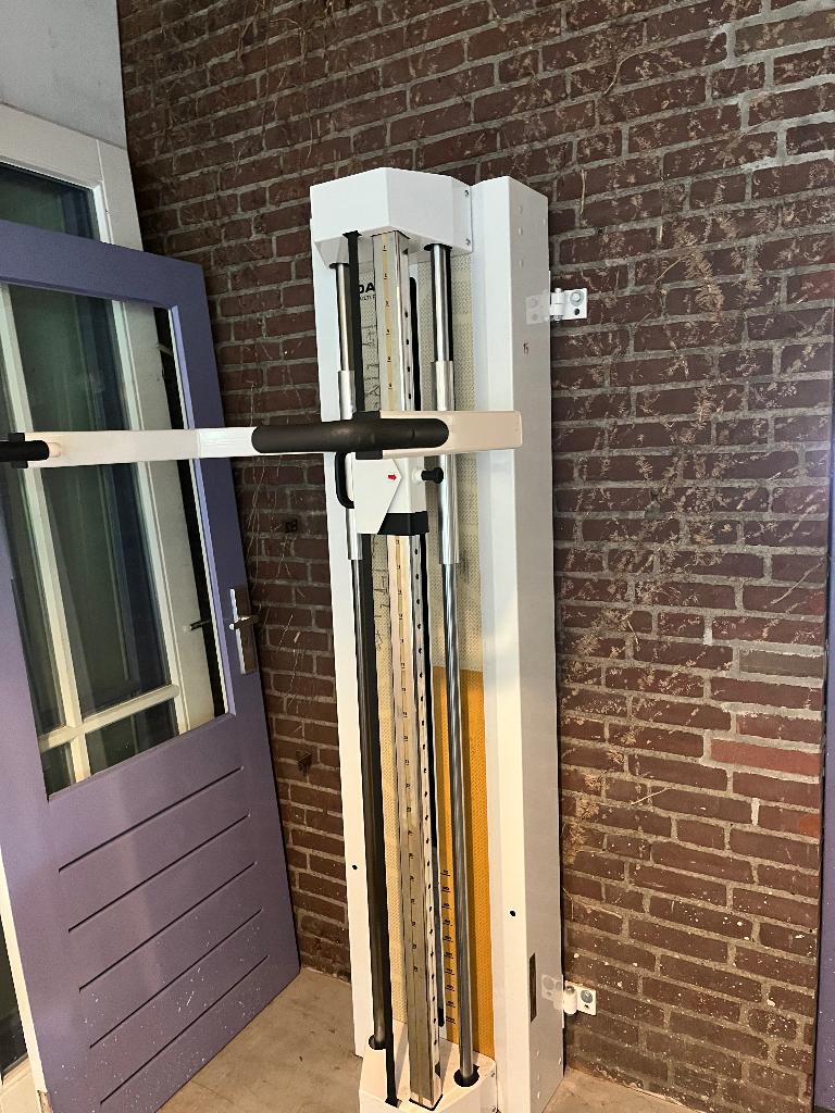 Fitness apparaat, Ophalen, Gebruikt, Benen, Krachtstation