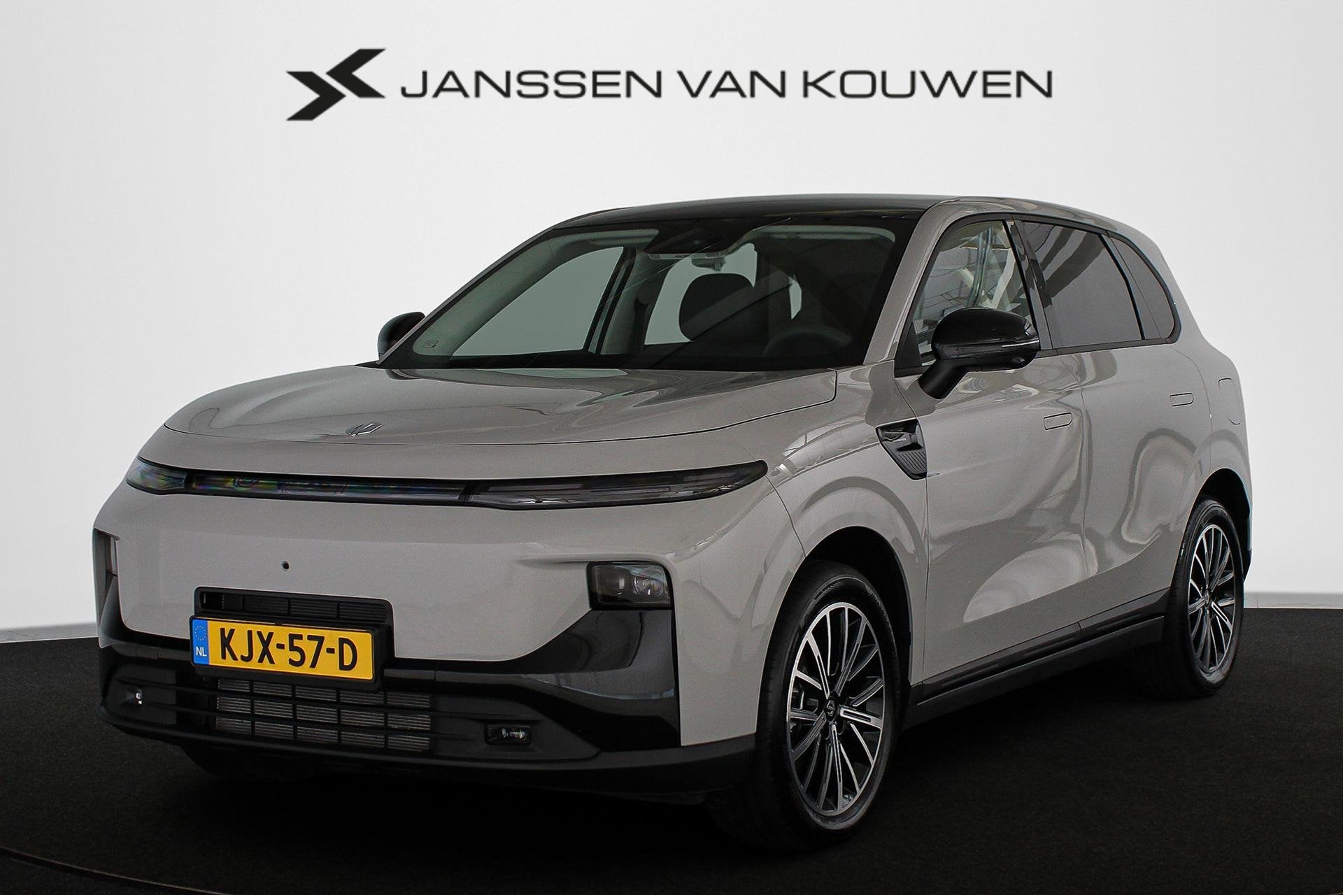 Leapmotor B10 Design Hybrid EV 18.8 kWh Zeer Compleet Leapmo, Auto's, Achterwielaandrijving, 4 cilinders, 1760 kg, Bedrijf