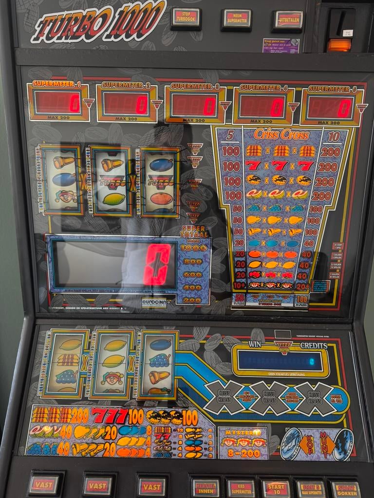 Turbo 1000 gokkast, Verzamelen, Automaten | Gokkasten en Fruitautomaten, Euro, Ophalen of Verzenden, Gebruikt, Met sleutels