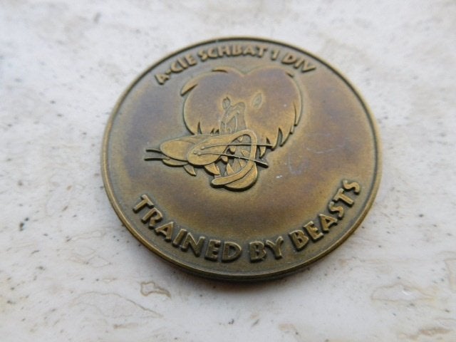 Challence coin Schoolbataljon, Ophalen of Verzenden, Landmacht, Nederland, Embleem of Badge