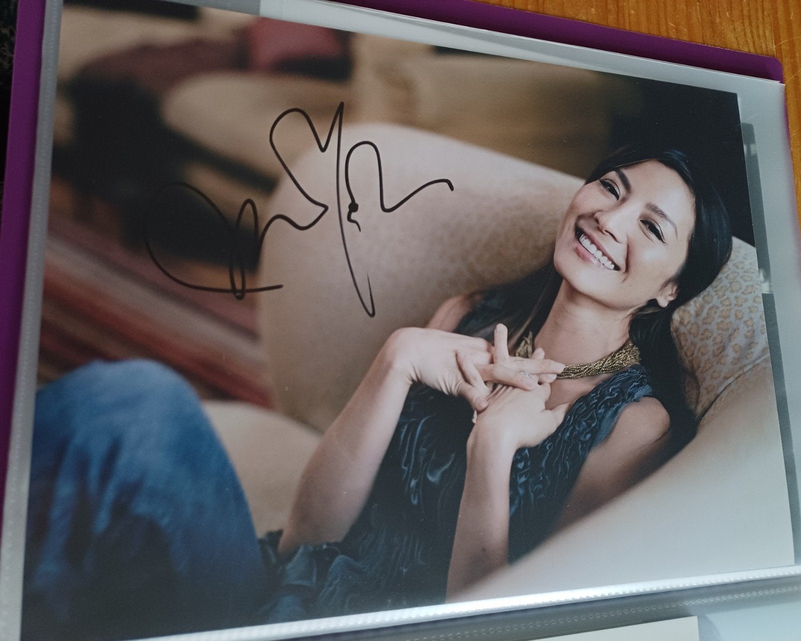 Michelle Yeoh handtekening gesigneerde foto 30x20cm, Ophalen of Verzenden, Zo goed als nieuw, Foto of Kaart