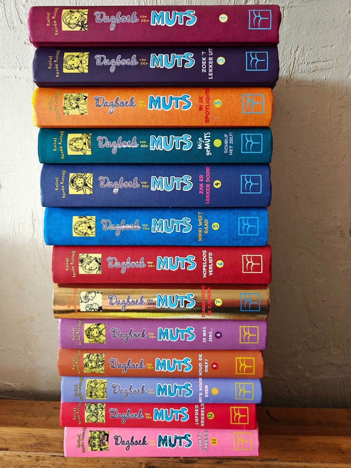 13 Delen van: Dagboek van een muts. ., Boeken, Ophalen of Verzenden, Zo goed als nieuw