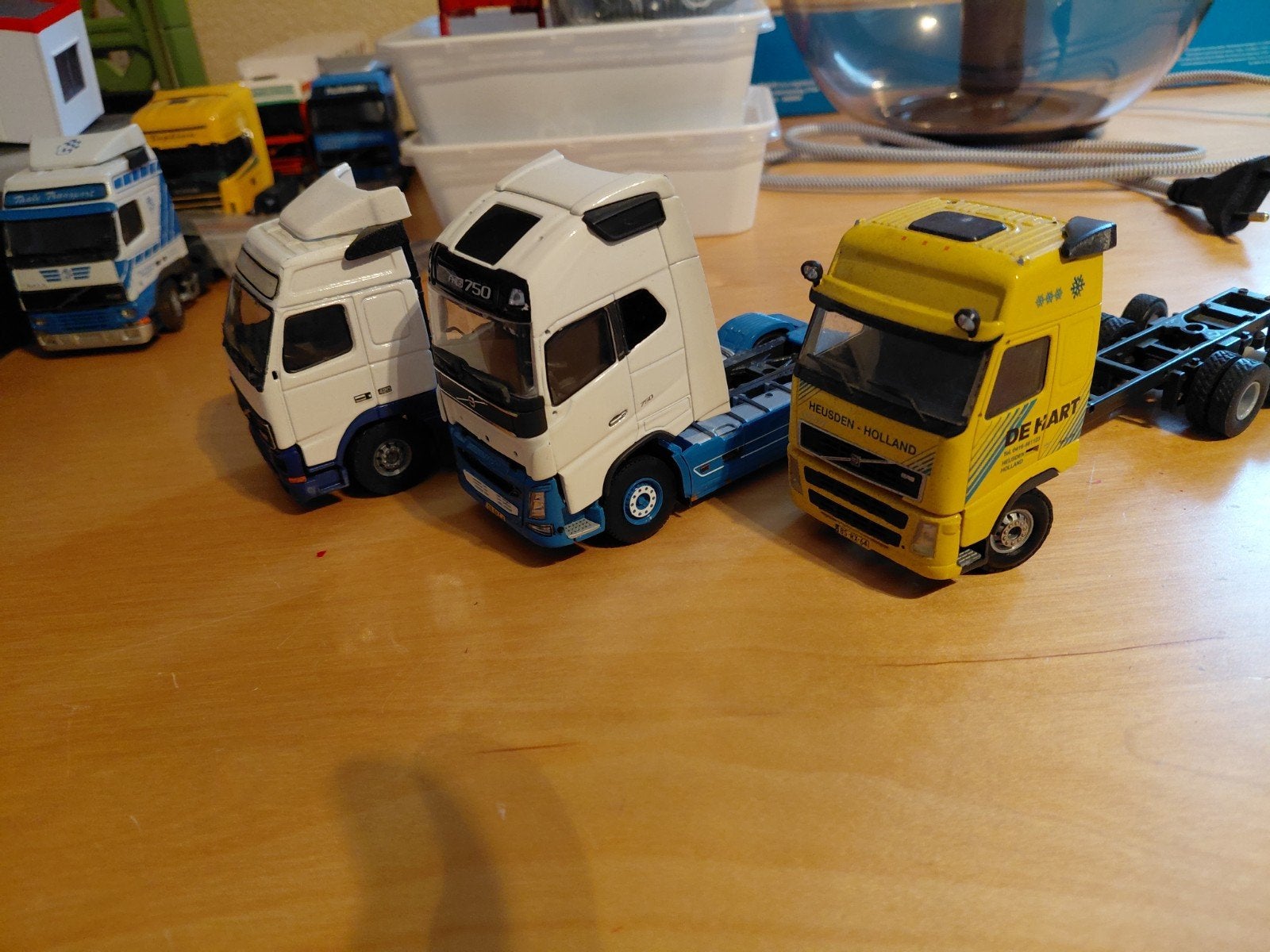 tekno en wsi volvo's, Ophalen of Verzenden, Bus of Vrachtwagen, Tekno