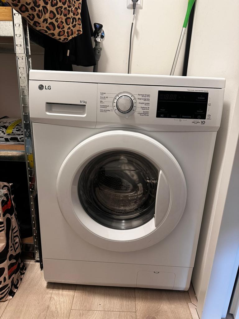 LG was/droogcombinatie 8/5kg met garantie, Witgoed en Apparatuur, Was-droogcombinaties, Ophalen, Zo goed als nieuw, 85 tot 90 cm