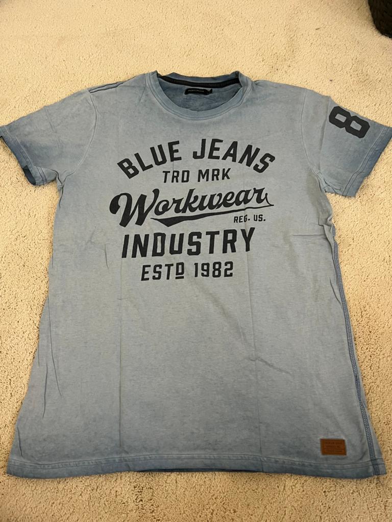 Shirt maat M, Ophalen of Verzenden, Zo goed als nieuw