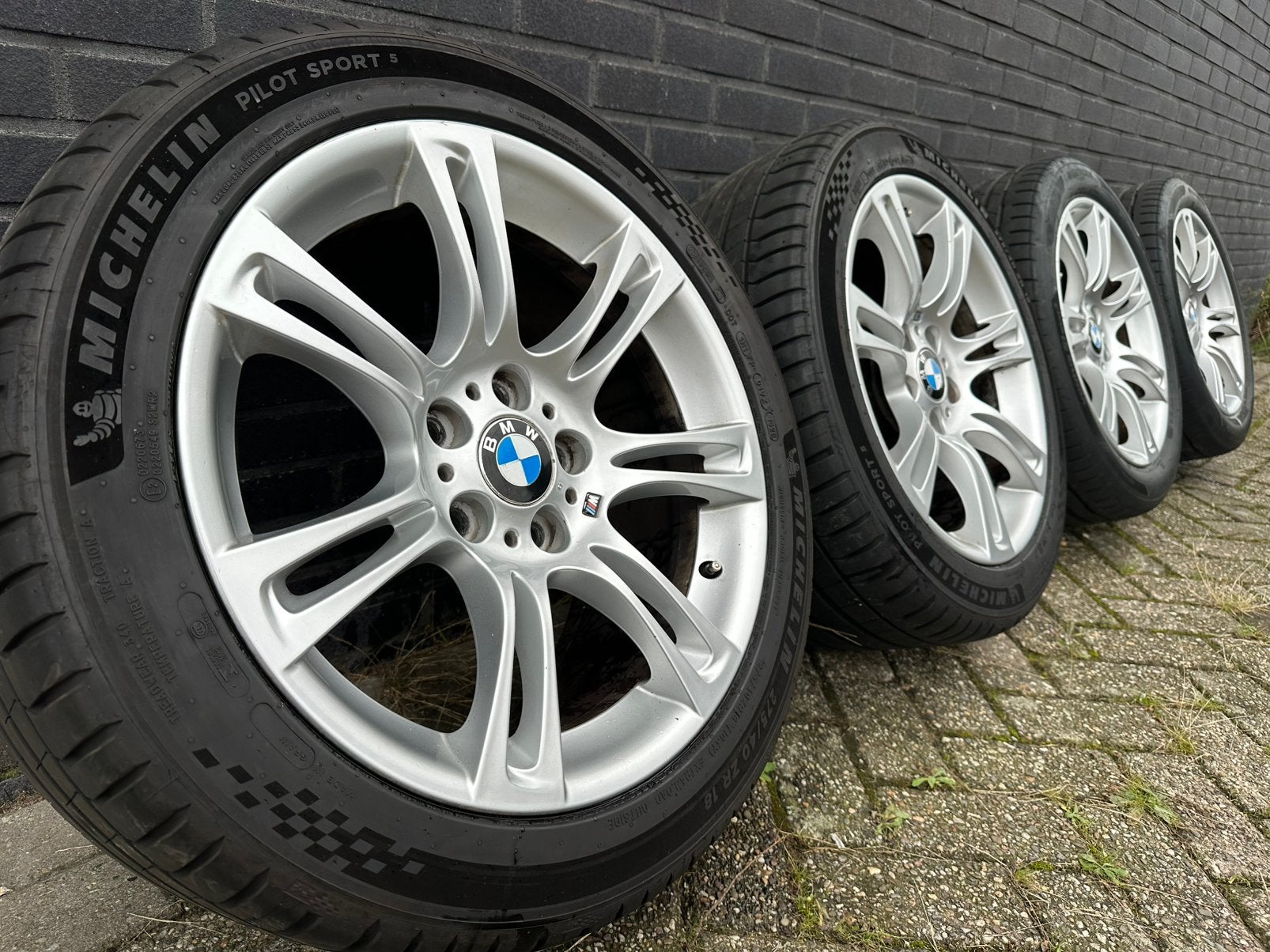 Orig. 18 inch BMW 5 serie 350M F10 F11 F06 F12 F13 velgen, Auto-onderdelen, Ophalen, 18 inch, 245 mm, Banden en Velgen