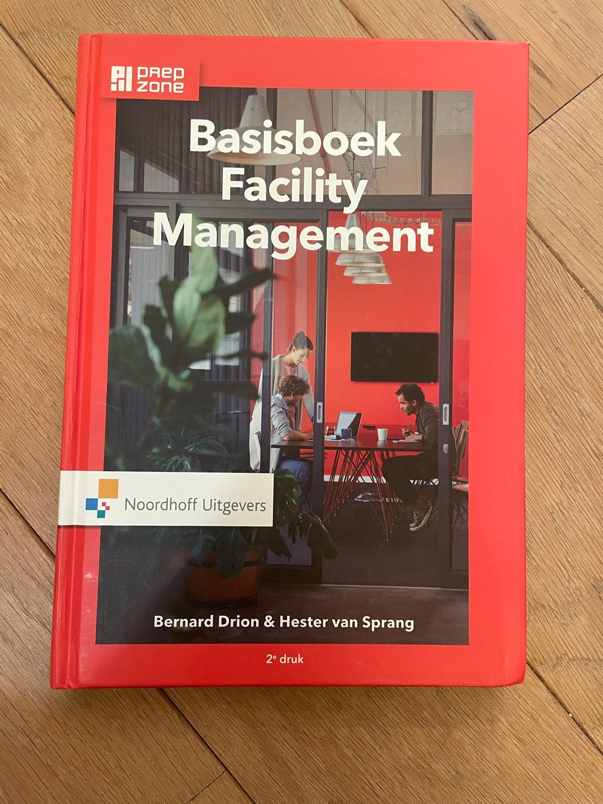Basisboek Facility Management - Bernard Drion & Hester van S, Boeken, Studieboeken en Cursussen, Ophalen of Verzenden, Gamma, Zo goed als nieuw