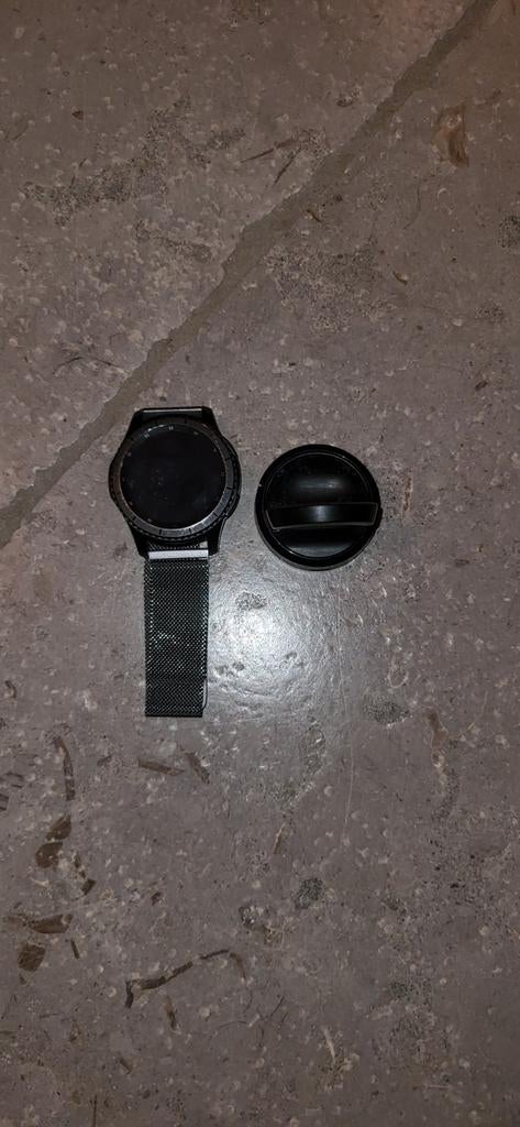 Samsung Gear S3 Frontier – functioneel, cosmetisch gebruikt, Gebruikt, Zwart, Ophalen of Verzenden, Samsung