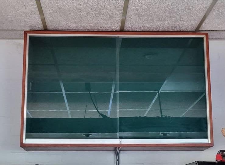 Vitrine/prijzenkast 126x76x30 cm, 100 tot 150 cm, Overige houtsoorten, Ophalen of Verzenden, Minder dan 100 cm