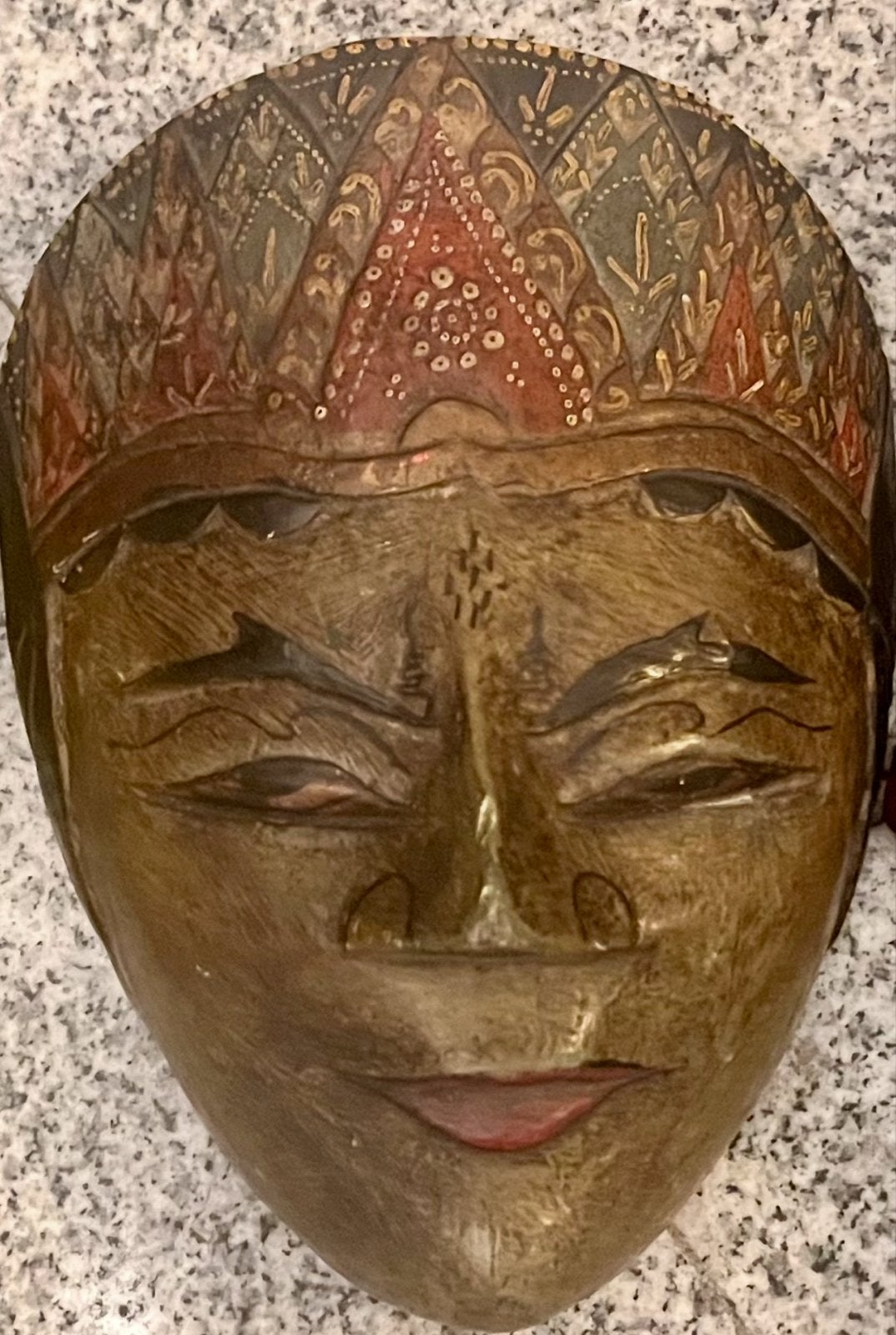 Decoratief houten masker uit Indonesië, Hout, Masker, Ophalen of Verzenden, Indonesië
