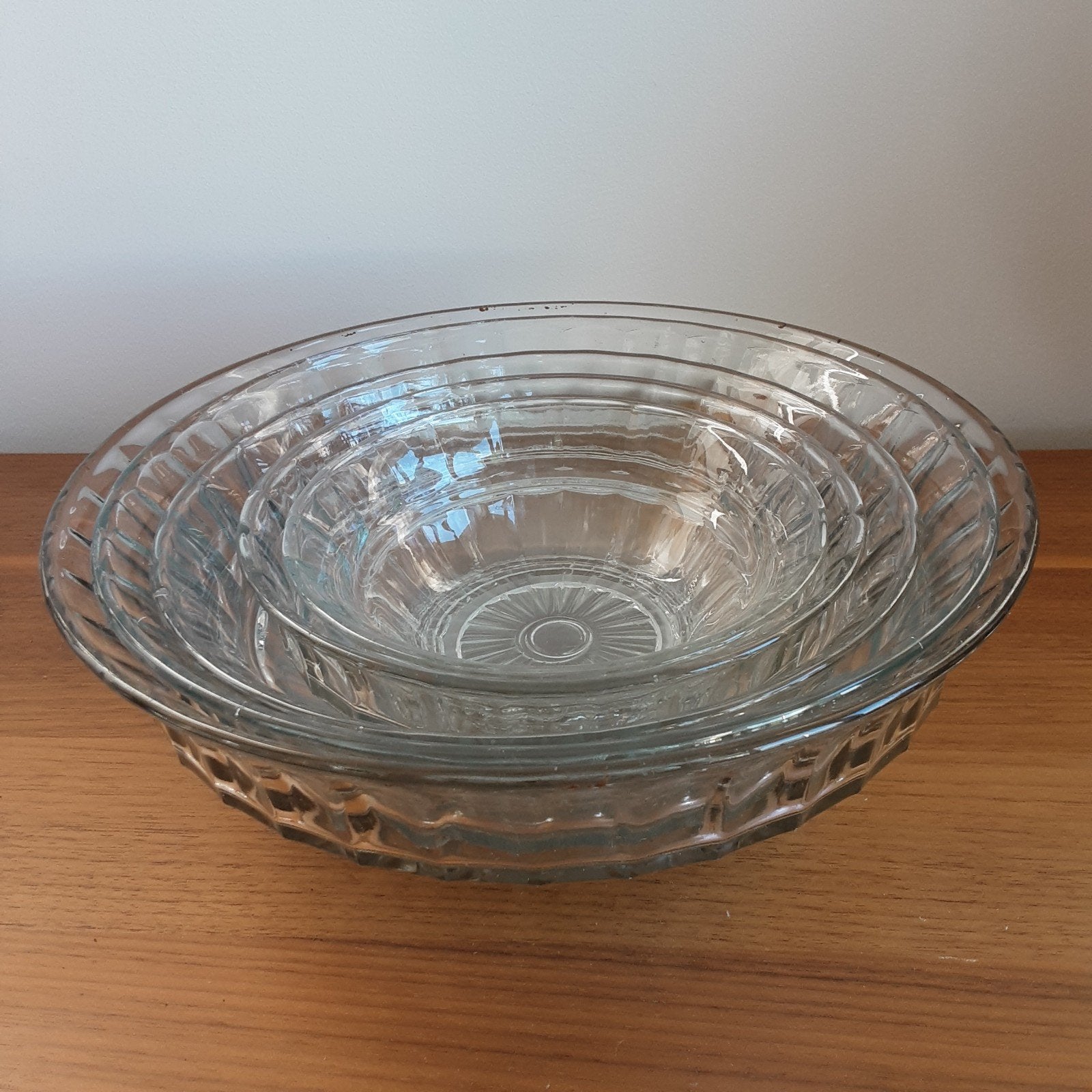 Vintage oude nest glazen schalen, Hollandia, Leerdam, Ophalen of Verzenden, Gebruikt, Rond, Glas