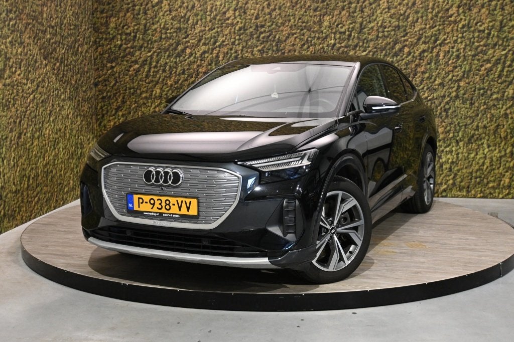 Audi Q4 Sportback qauttro 50 E-tron launche edition advanced, Auto's, Gebruikt, Zwart, 300 pk, 420 min