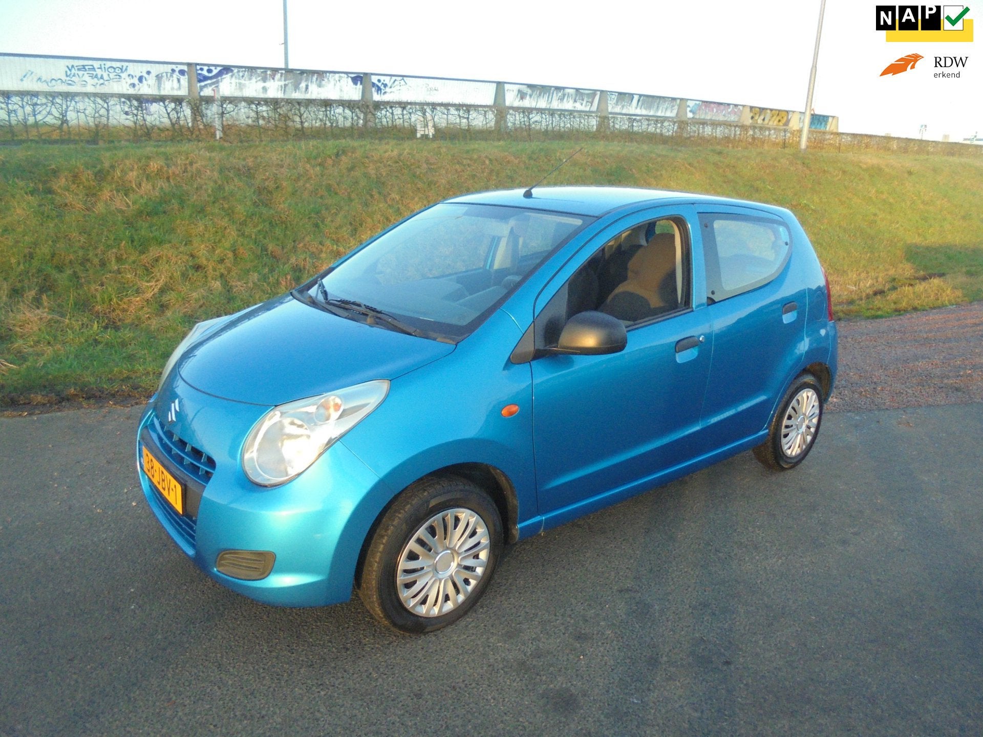 Suzuki Alto Suzuki Alto 1.0 benzine 123.000km, Auto's, Voorwielaandrijving, Euro 5, Gebruikt, 200 kg