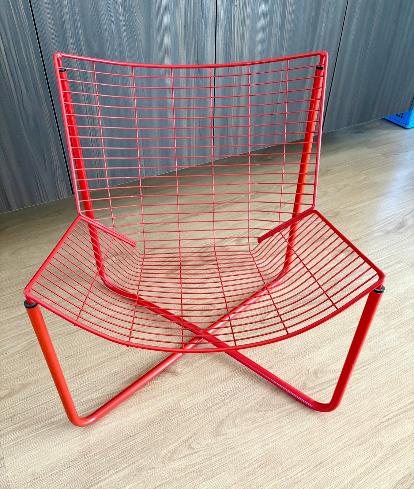 Ikea Jarpen Rode metalen design stoel - Gebruikt, Gebruikt, Ophalen of Verzenden, Metaal, Eén