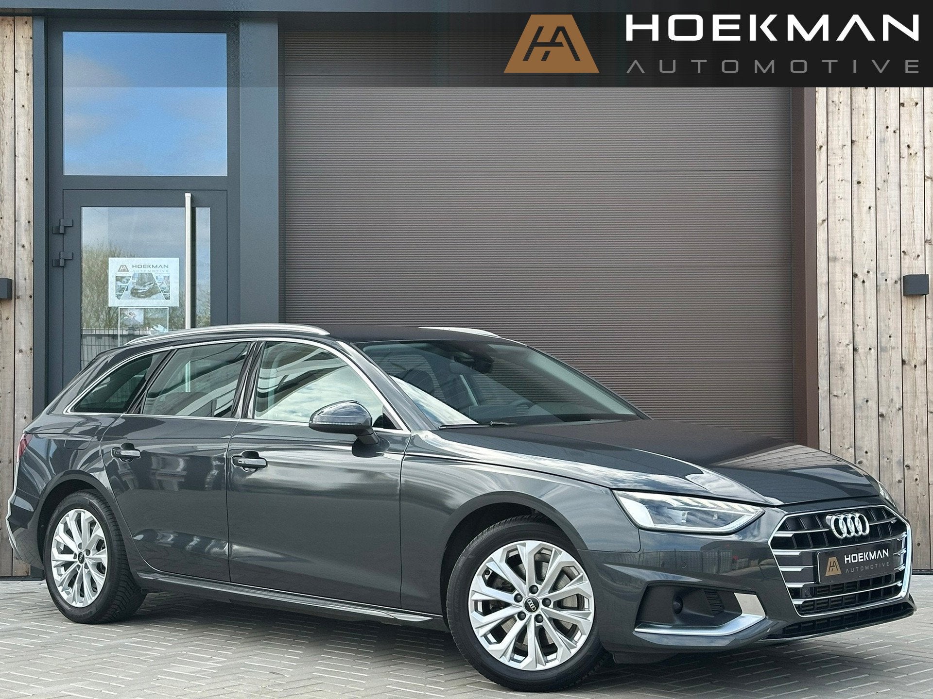Audi A4 Avant 35 TFSI Advanced Edition Automaat | LED, Apple, Stof, Gebruikt, 4 cilinders, A4