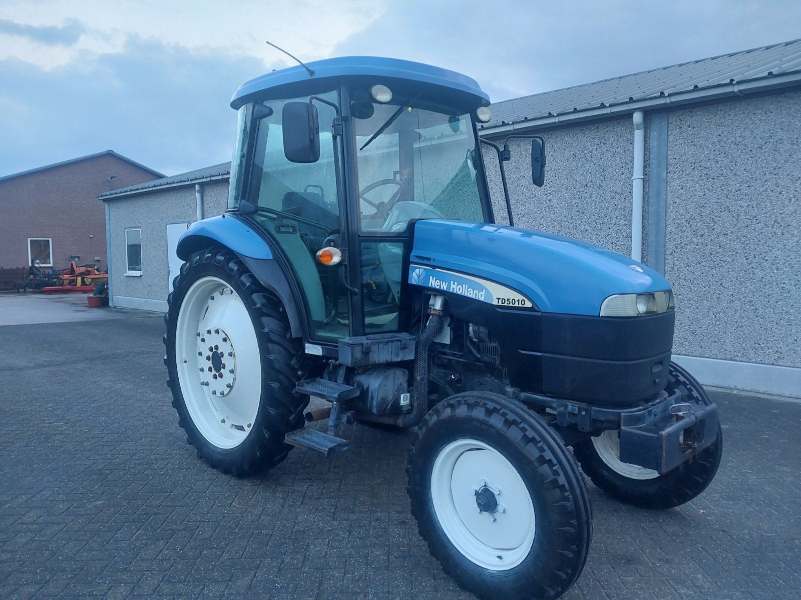 New holland td5010, Gebruikt, Ophalen of Verzenden, Tot 80 Pk, 5000 tot 7500