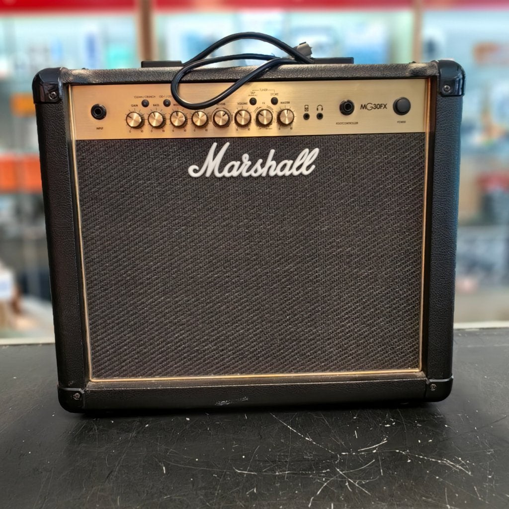 Marshall MG30CFX Gitaar versterker - In Nette Staat, Marshall, Gebruikt, Support@marshall.com, Marshall Amplification PLC
Denbigh Road
Bletchley, Milton Keynes
MK1 1DQ
United Kingdom