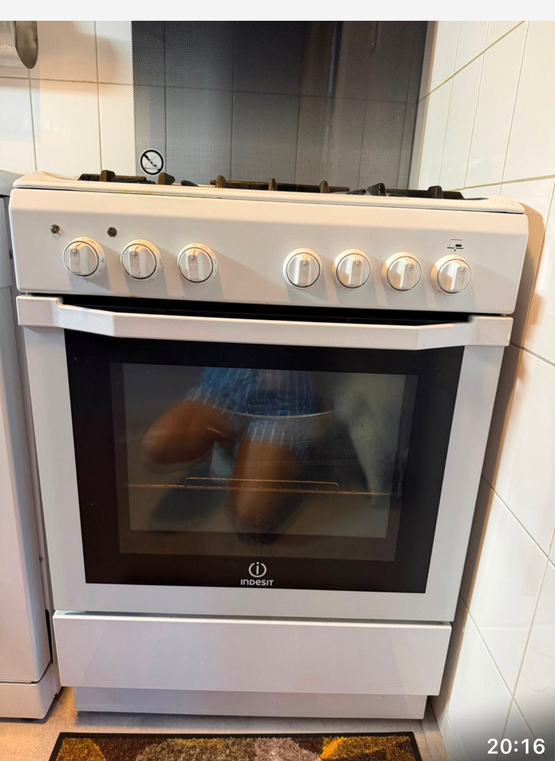 Gasfornuis, Ophalen, 4 kookzones, Zo goed als nieuw, Gas