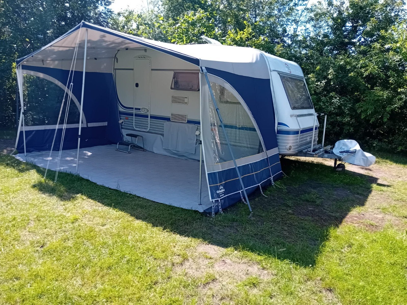 TEC Travel King 430 – Complete en nette caravan met mover, T.E.C., Treinzit, 750 - 1000 kg, Tot en met 4