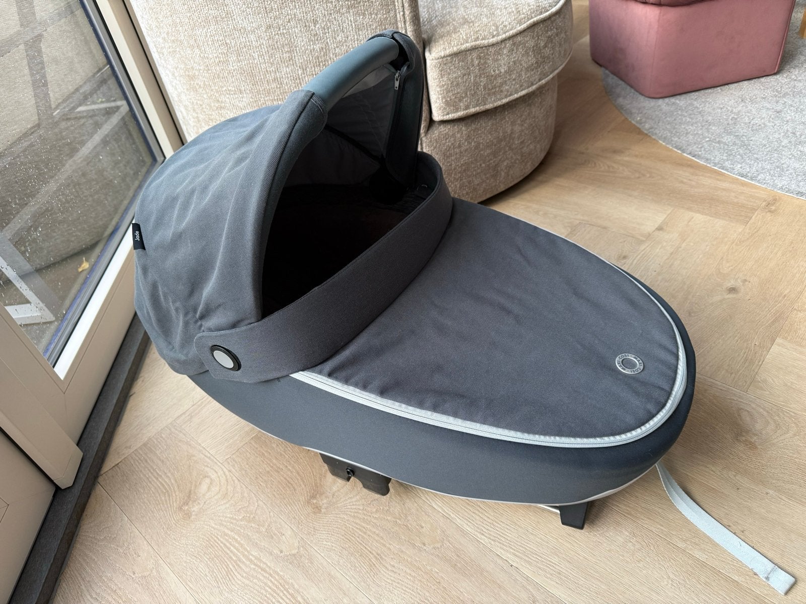 Maxi-Cosi Jade reiswieg, Cabriofix maxicosi en isofix, Kinderen en Baby's, Ophalen, Autogordel of Isofix, Slaapstand, Zo goed als nieuw