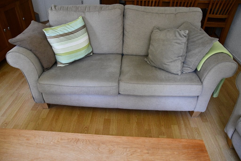 GRATIS 2 stoffen zitbanken., Huis en Inrichting, Banken | Bankstellen, Ophalen, Gebruikt, Minder dan 75 cm, 150 tot 200 cm