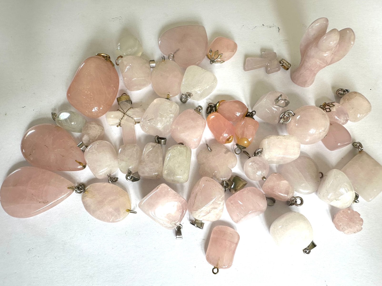 Rozenkwarts 40x hangers en engel, Verzenden, Gebruikt