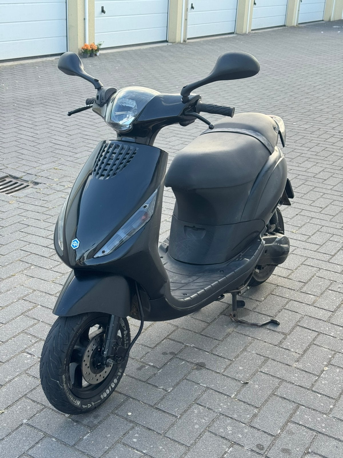 Piaggio zip 2t 70cc, Ophalen, Zo goed als nieuw, Benzine, Zip