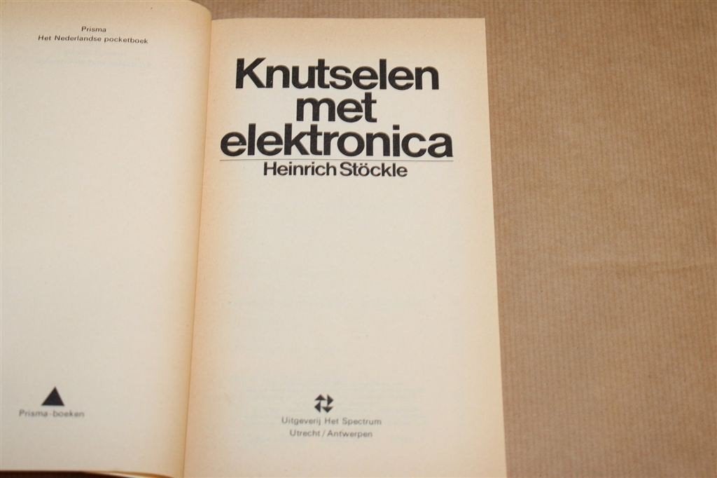 Knutselen met Elektronica — Bouwschema\'s voor Hobbyist 1978, Boeken, Ophalen of Verzenden, Gelezen, Bouwkunde