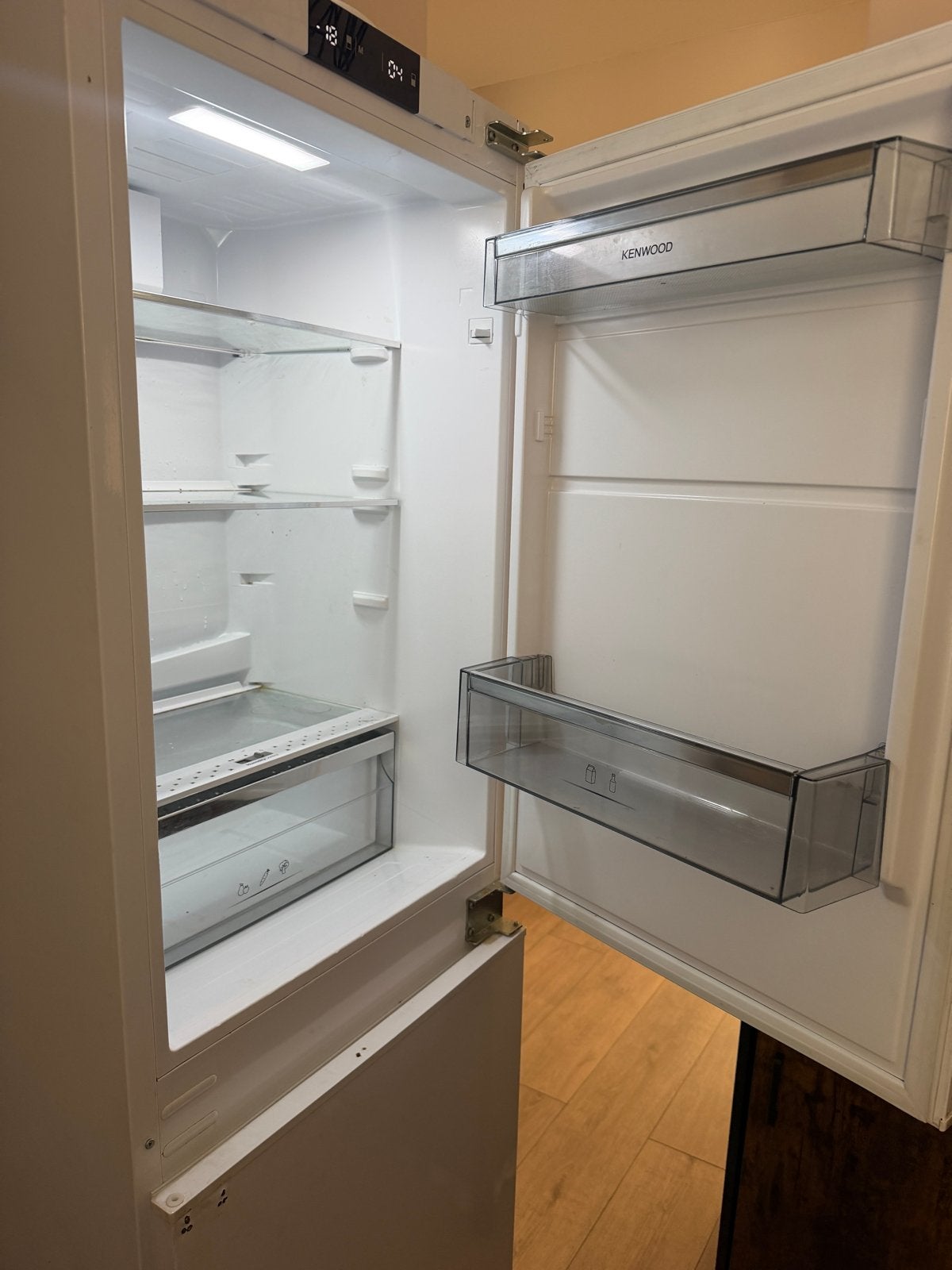 Kenwood Inbouw Diepvrieskast - Zo goed als nieuw, Witgoed en Apparatuur, Minder dan 60 cm, Zo goed als nieuw, Inbouw, 140 tot 160 cm
