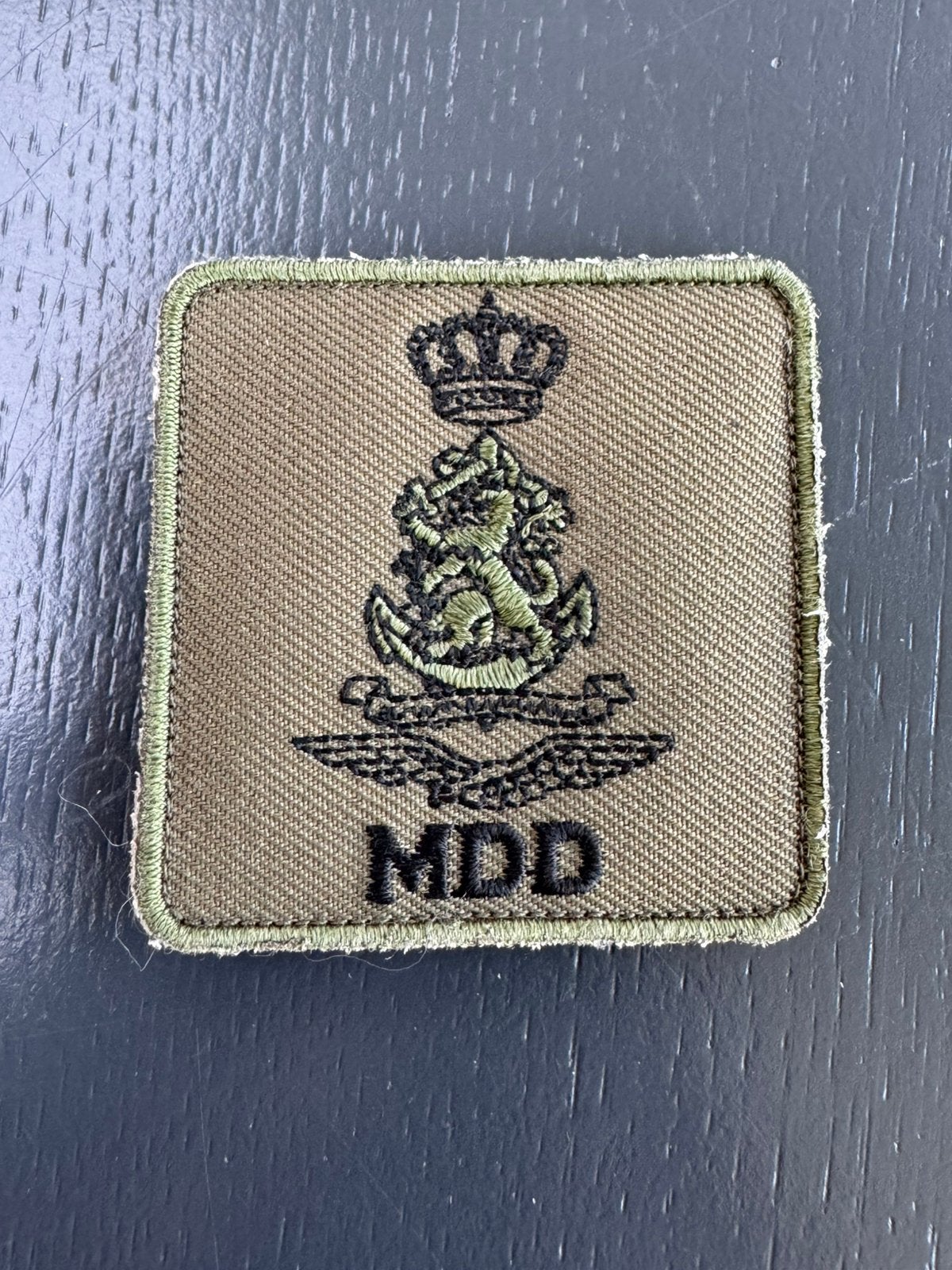 KL Borstembleem MDD, Verzamelen, Ophalen of Verzenden, Landmacht, Nederland, Embleem of Badge