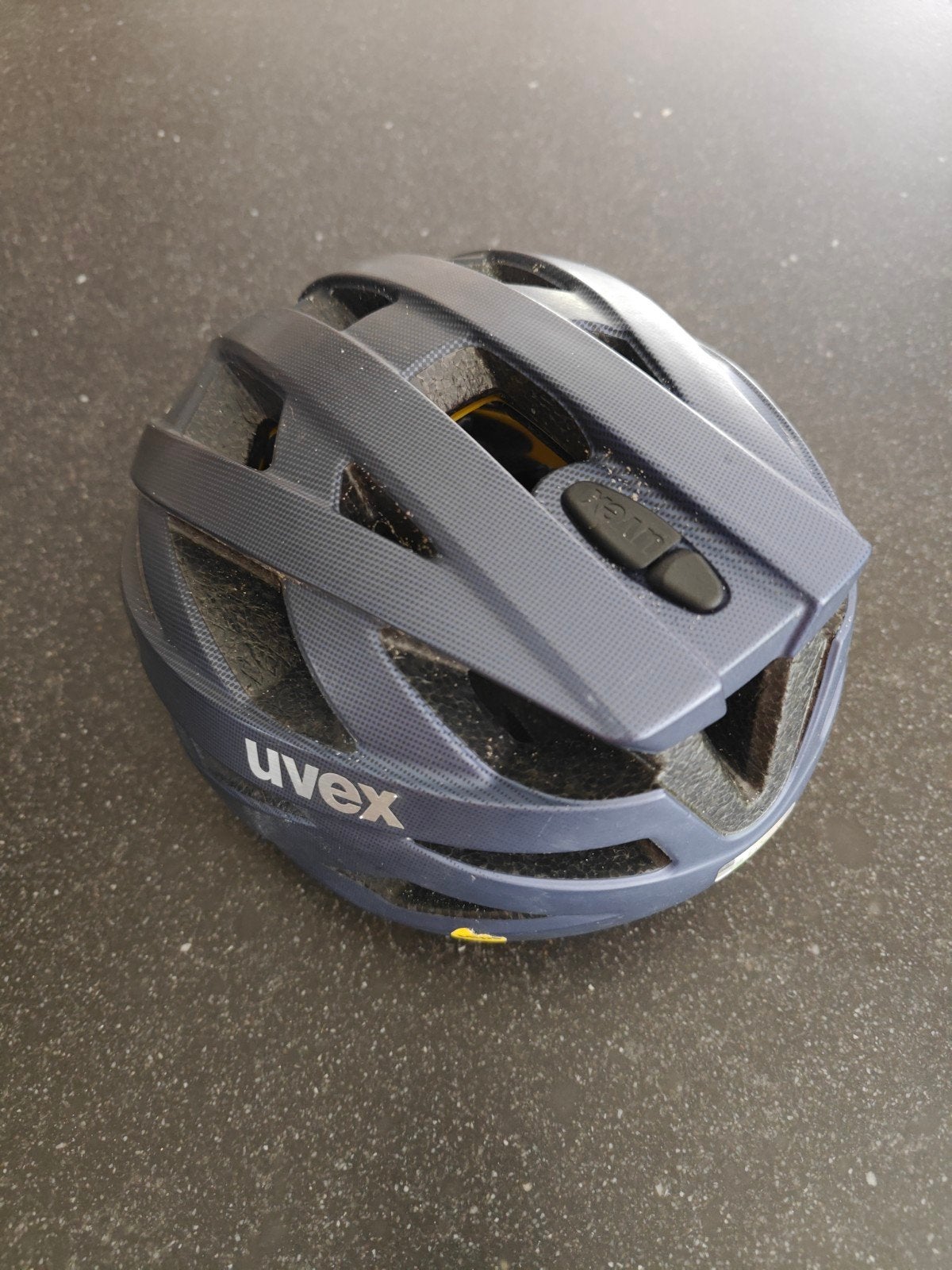 Uvex Fietshelm met MIPS Technologie - Zo goed als nieuw, Overige maten, Zo goed als nieuw, Heer of Dame, Uvex