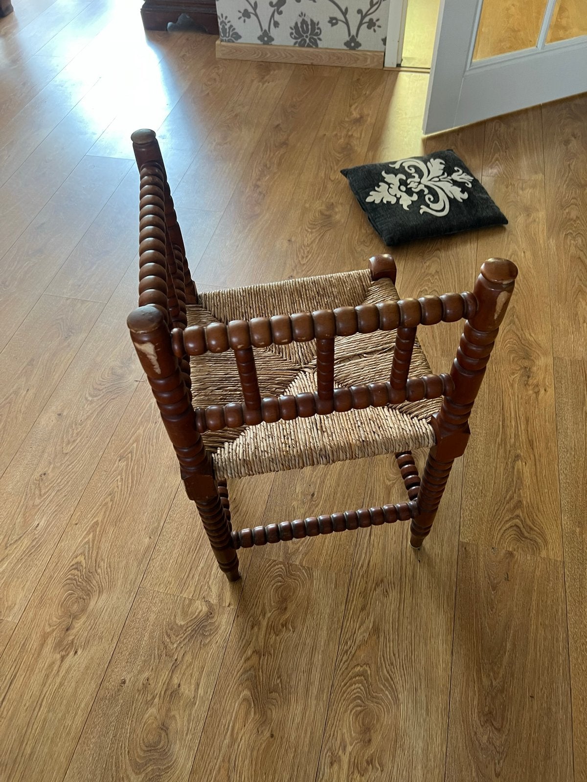 Vintage houten kruk met biezen zitting, Antiek en Kunst, Ophalen